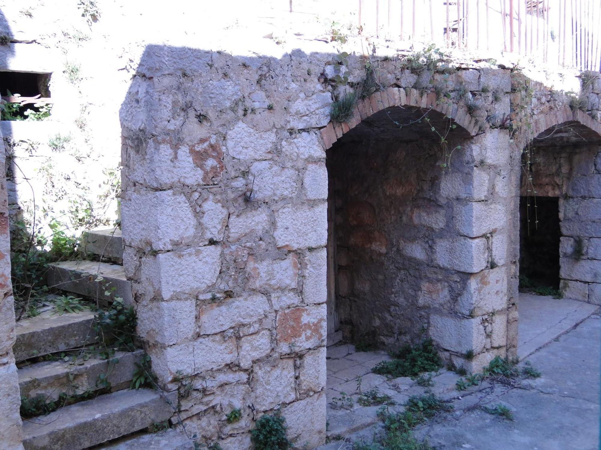 Heritage Apartments Kyra & Fox In Pitve, Hvar Exterior photo